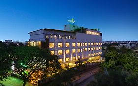 Lemon Tree Hotel, Hubli